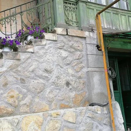 Garden View House Apartment